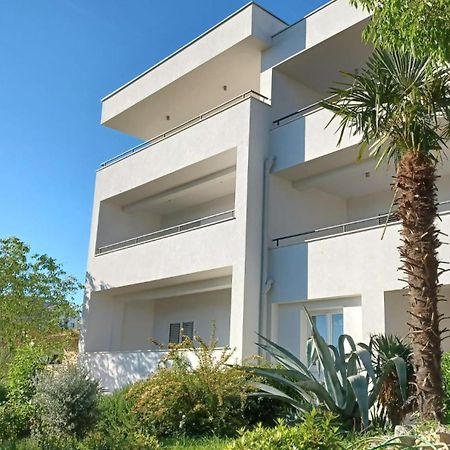 Apartments Daria Krk Town Kültér fotó